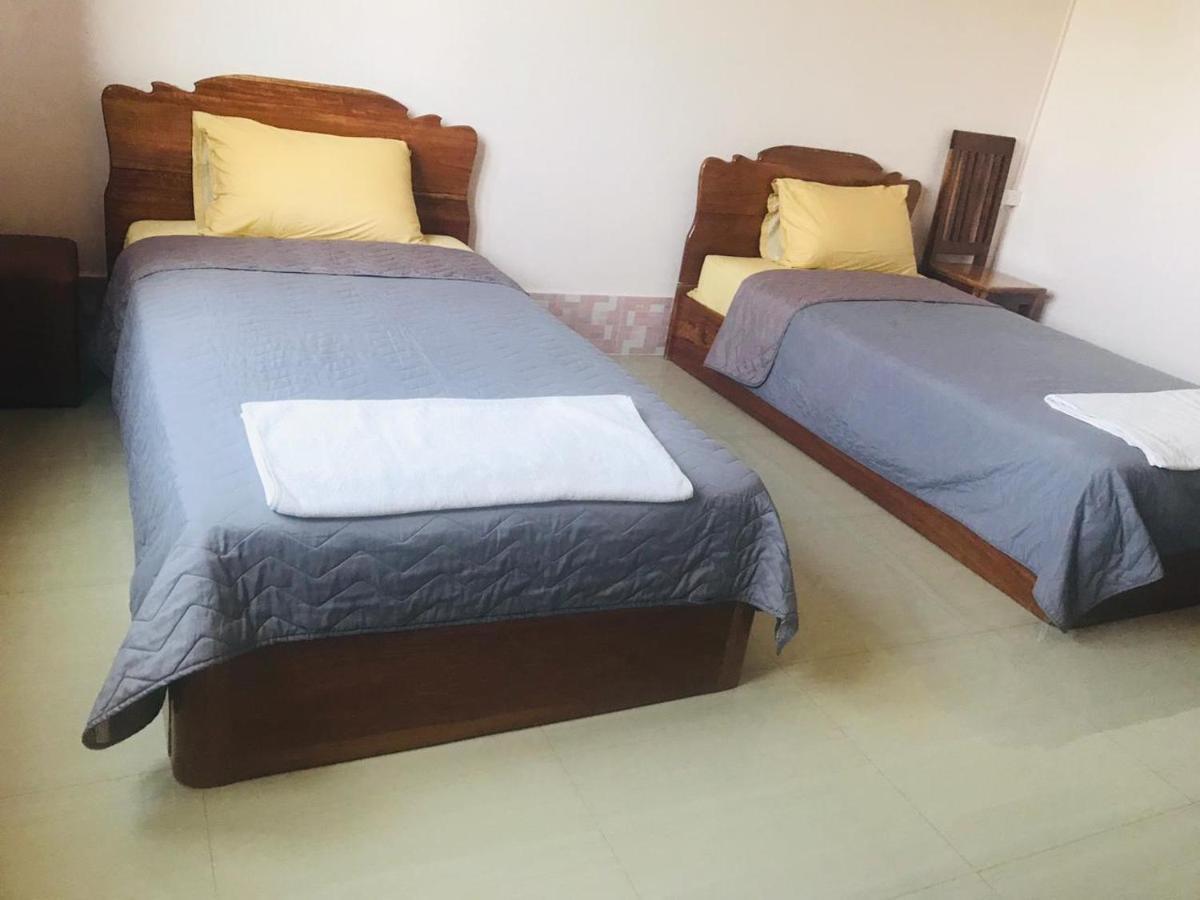 Xaythone Guest House Savannakhet Exterior foto